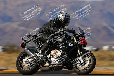 media/Dec-15-2023-Apex Assassins (Fri) [[91f19fb1c7]]/Trackday 2/Session 3 (Turns 16 and 17 Exit Speed)/